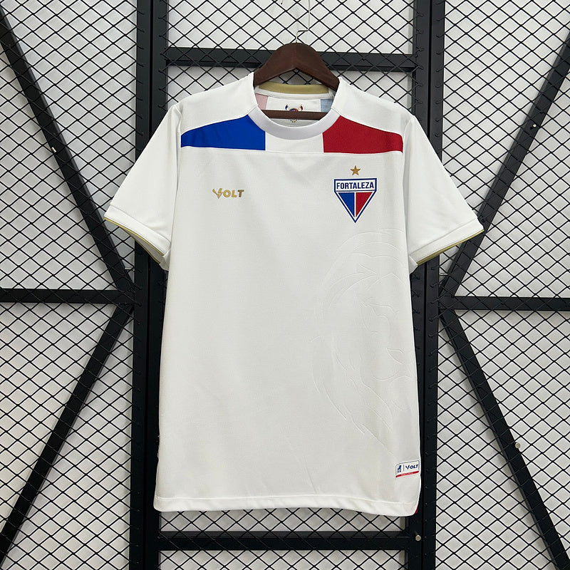 25∕26 Fortaleza Home