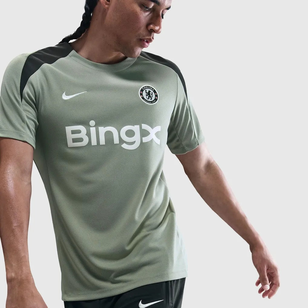 Jersey Chelsea 25/26 Strike Training